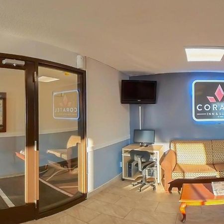 Coratel Inn & Suites By Jasper Hastings Buitenkant foto
